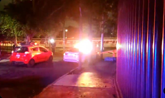 TERRIBLE: Trailero arrastra a un hombre hasta la muerte y sigue su camino