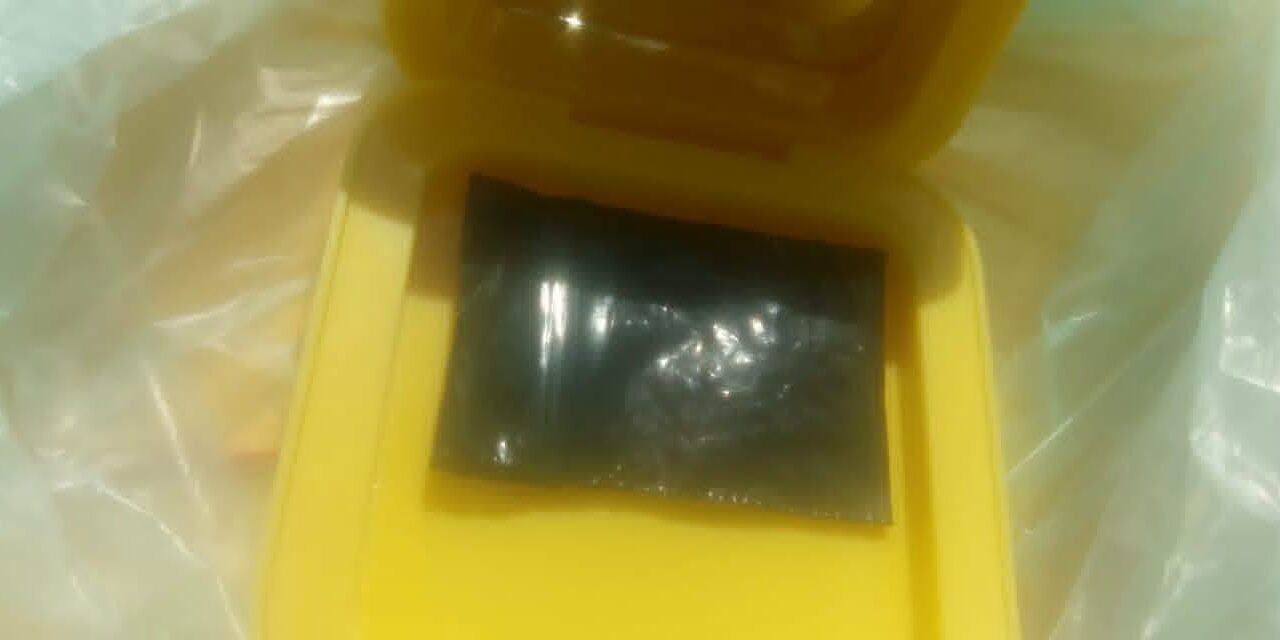 ALERTA: Apenas son niños y ya llevaba paquetes de ‘cristal’ en sus mochilas