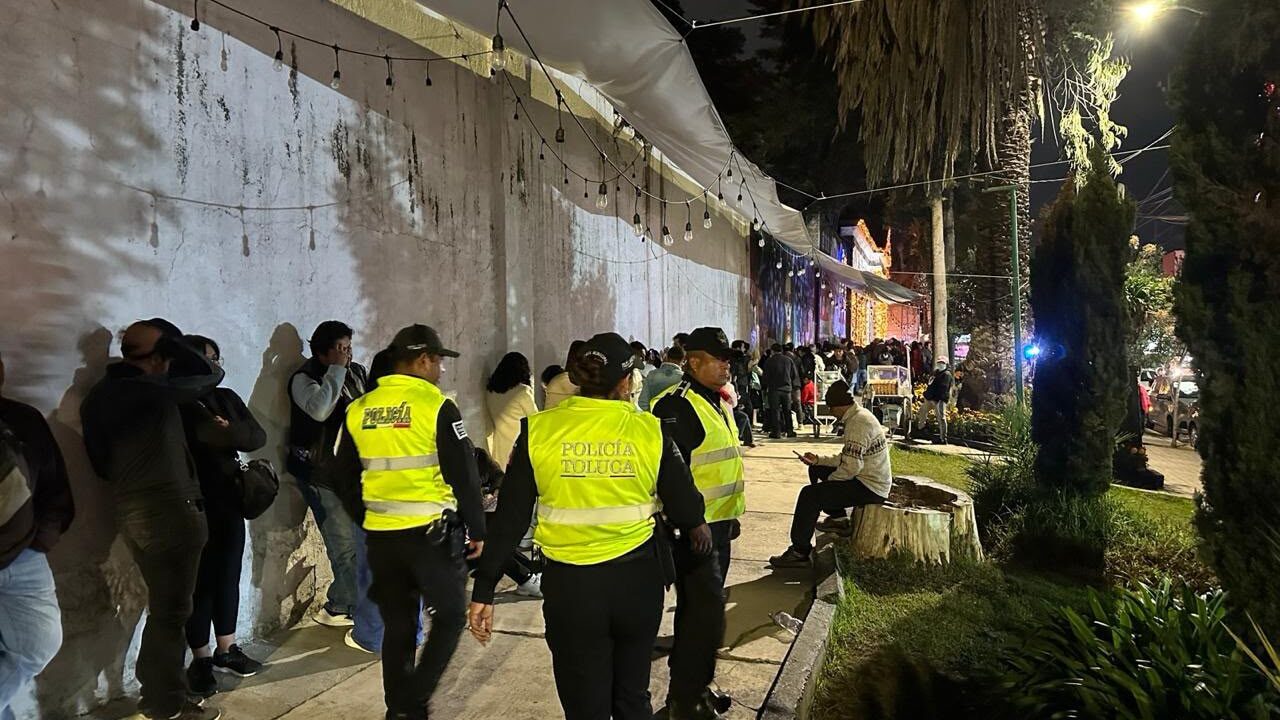 OPERATIVO: Despliegan a 500 policías en panteones por Día de Muertos en Toluca